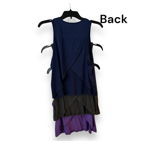 Workout tanks (set of 3) - Picture 2 of 4